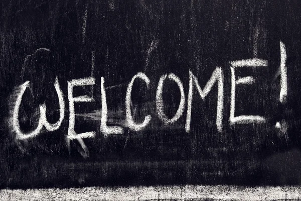 Handwritten Welcome message on chalkboard — Stock Photo, Image