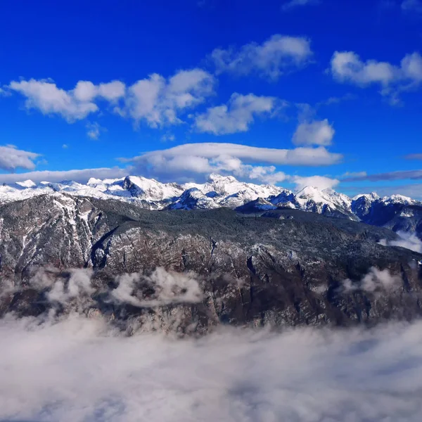 トリグラフ山のピーク、スロベニア — ストック写真