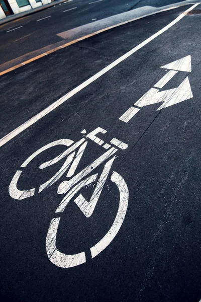 Bicycle lane sign on the road — Stock Photo, Image