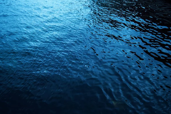 Superficie pacífica de agua de mar azul —  Fotos de Stock