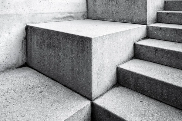 Moderne Betontreppe als abstrakter architektonischer Hintergrund — Stockfoto