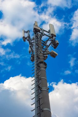 İletişim Tekrarlayıcı Kulesi