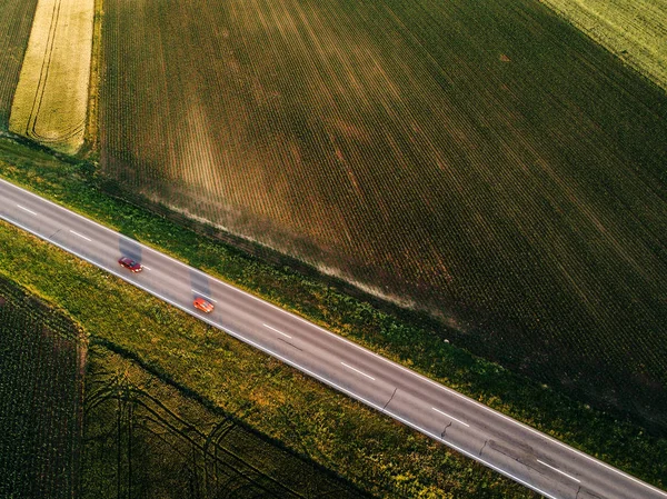 Luchtfoto van het verkeer op de weg — Stockfoto