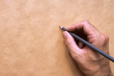 Kalemle çizim erkek Illustrator ve kroki sanatçı