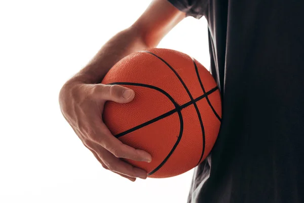 篮球训练，男子手持球 — 图库照片