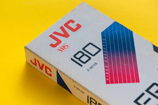 Видеокассеты JVC VHS, ретро-видео технологии
