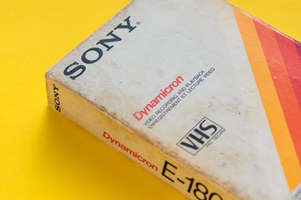 Sony VHS video cassette, tecnología de vídeo retro — Foto de Stock