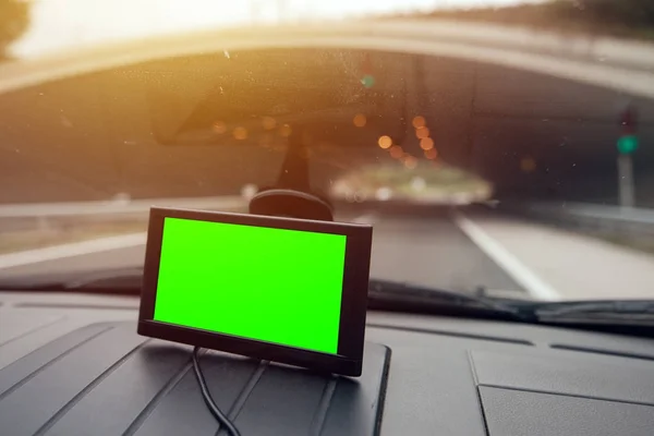Nawigacja samochodowa GPS z pustego ekranu jako miejsce — Zdjęcie stockowe
