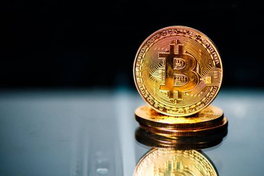 Yansıtıcı yüzeyi Bitcoins
