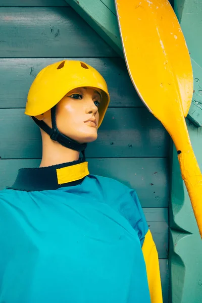 Mannequin with kayaking equipment — Stock Photo, Image