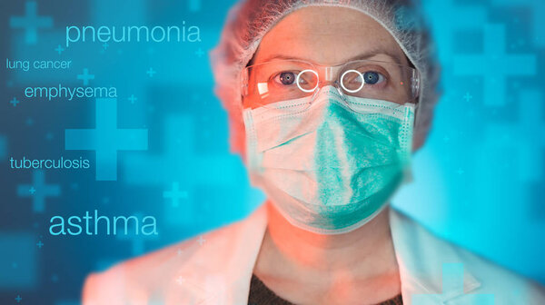 Профессионал пульмонолога в больнице
