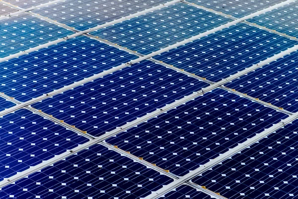 Superficie del panel solar —  Fotos de Stock