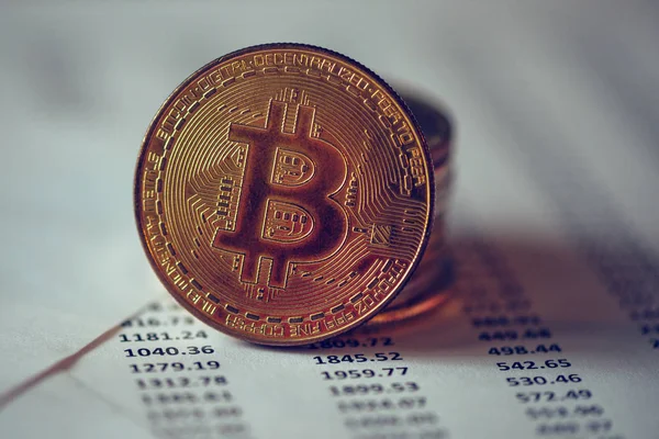 Bitcoin cryptocurrency érme — Stock Fotó