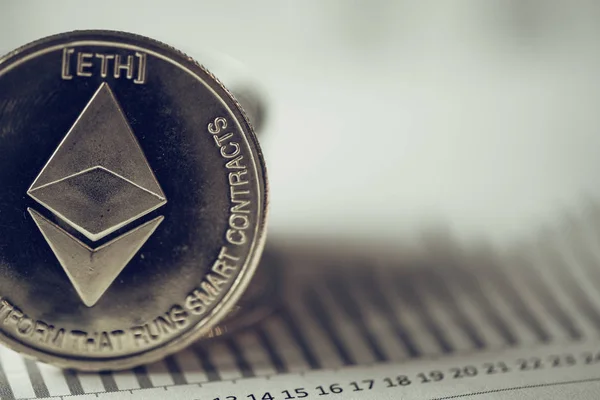 Ethereum kryptovaluta mynt — Stockfoto