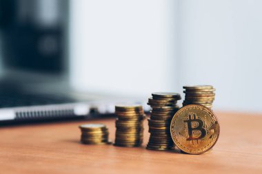 Bitcoin cryptocurrency ile ticaret
