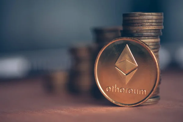 Ethereum cryptocurrency との取引 — ストック写真