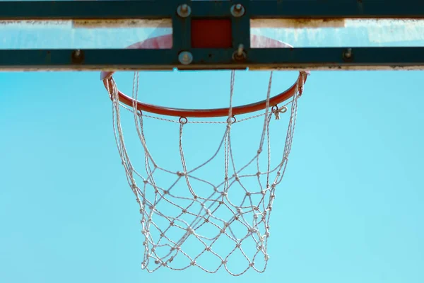 Cerceau de basket avec filet — Photo