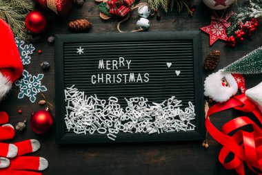 Mutlu noel mesajı üst görünüm düz yatıyordu