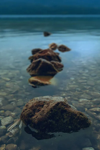 Crepuscolo dell'alba sul lago di Bohinj — Foto Stock