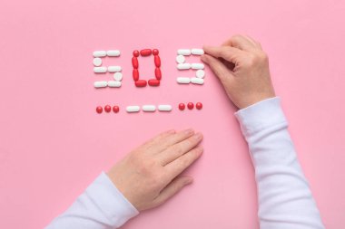 Mors alfabesiyle yazılan haplarla doğum kontrol kavramı