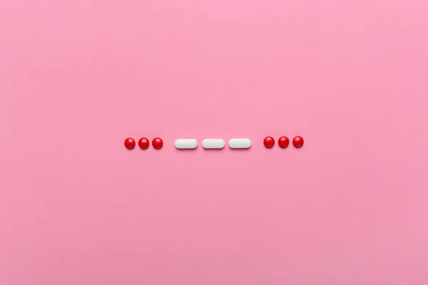 SOS morse code with medical drugs and pills — 图库照片