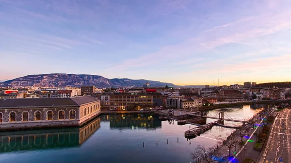 Very nice view of the building of the submitting forces in Geneva in Switzerland — Stok fotoğraf