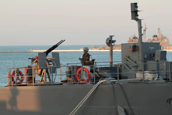 ODESSA. UCRANIA. 14 de julio de 2017. Buque militar turco en ejercicios militares en Ucrania. Brisa marina Ejercicio de Ucrania y OTAN 2017 en Odessa . —  Fotos de Stock