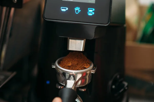 Cafetera en el trabajo — Foto de Stock