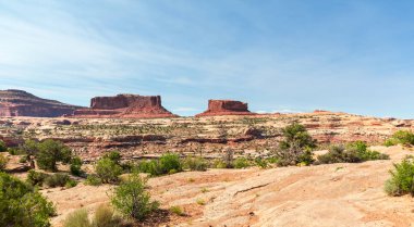 Kızıl Kayalıklar'çöl vadi