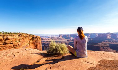 Anıt Vadisi Milli aşiret Parkı