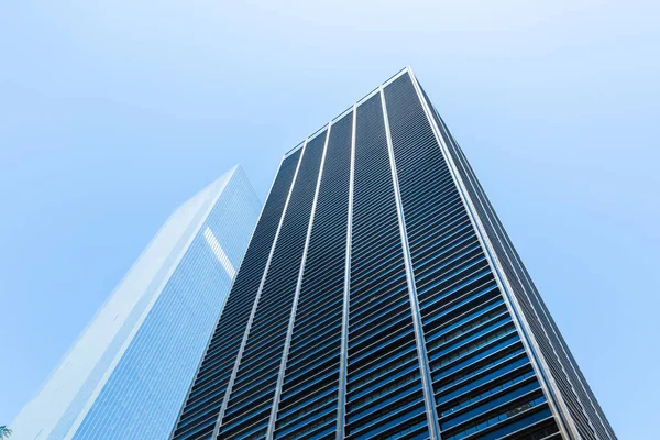 Grattacieli in vetro e cemento — Foto Stock