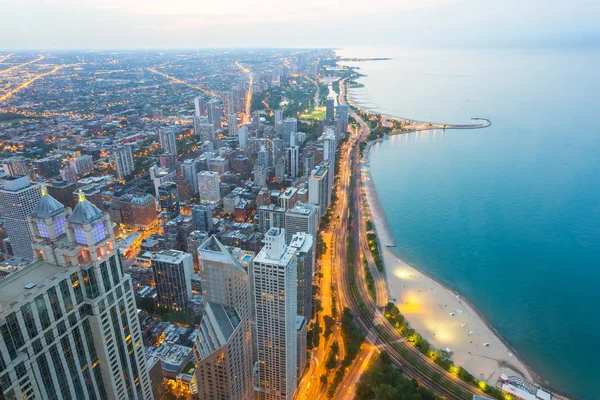 Хмарочоси в Чикаго downtown — стокове фото