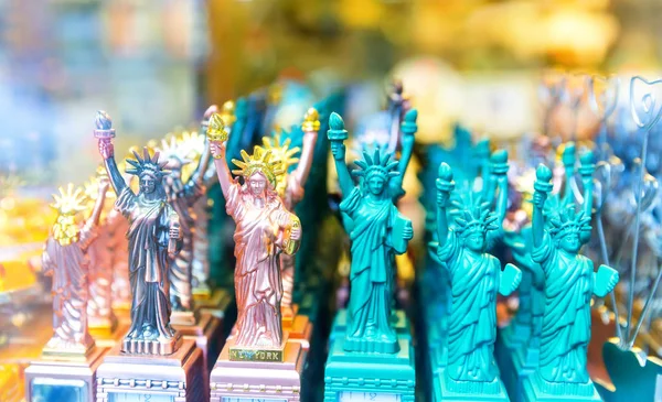 Statue of Liberty souvenirs — Stock Photo, Image