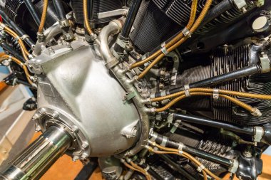 Jet alt yapısı içinde