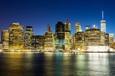 Manhattan gökdelen geceleri