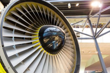 Jet motoru bıçaklar