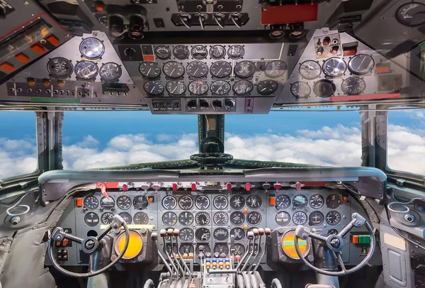 Cabina di pilotaggio aereo — Foto Stock