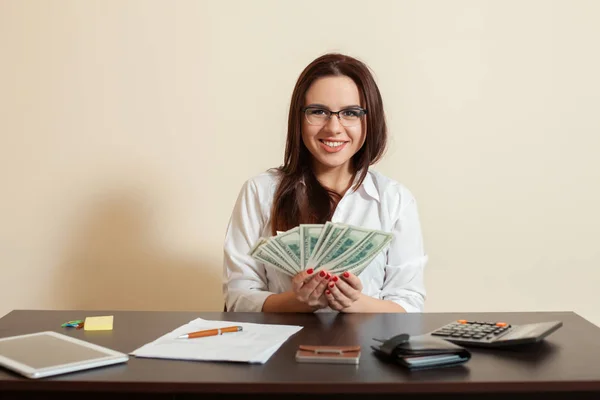 Joven contadora — Foto de Stock