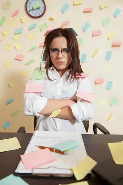 Young female accountant — Stock Photo, Image