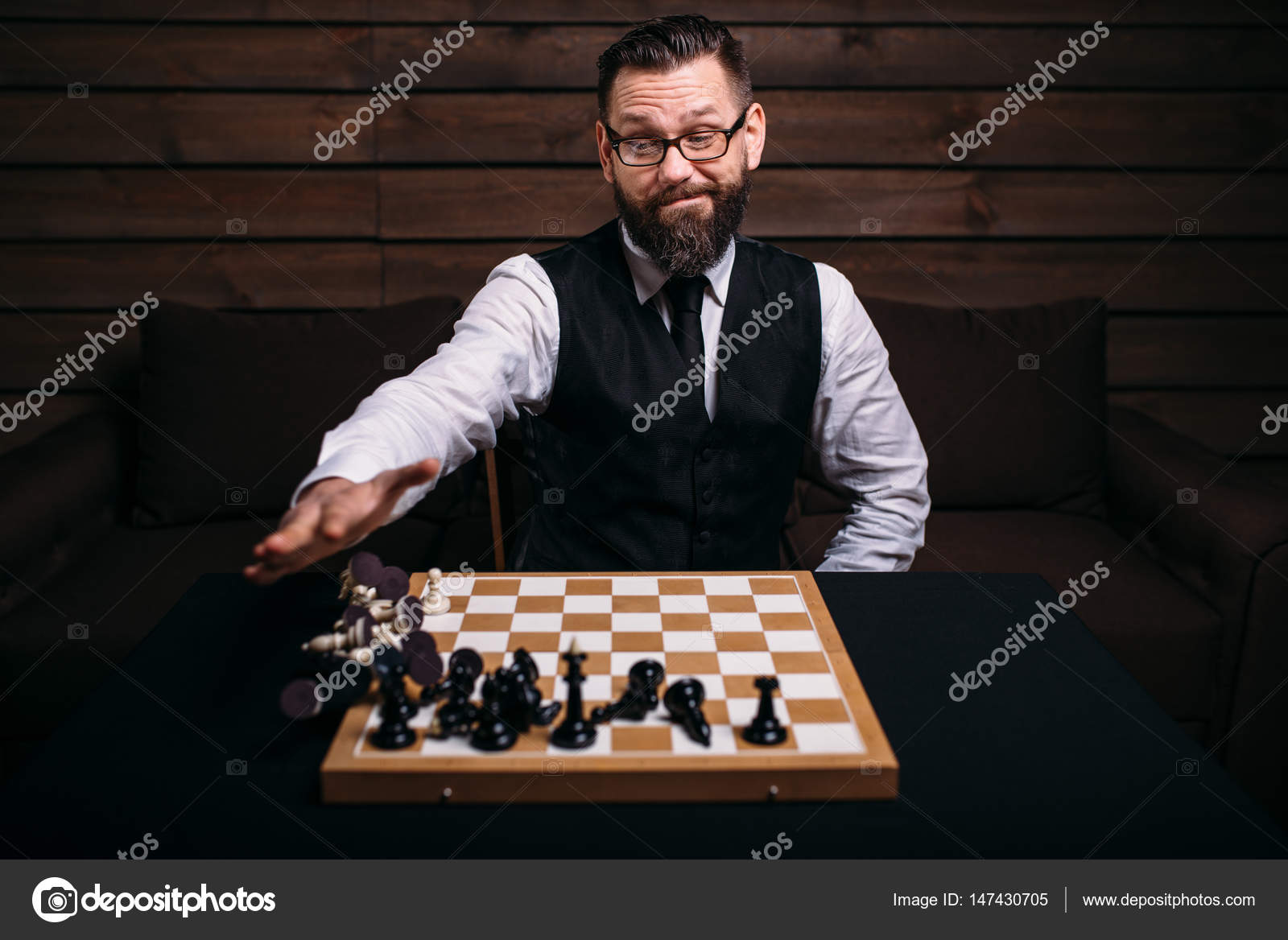 3,758 Playing Chess Thinking Stock Photos, High-Res Pictures, and Images -  Getty Images