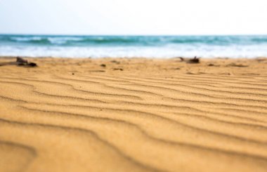 kumlu dalgalar Beach
