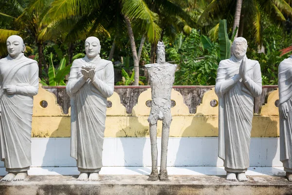 Statues de Bouddha dans le temple — Photo