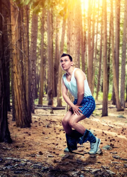 Gestresster Mann mit heruntergelassener Hose — Stockfoto