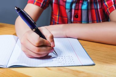 sınıf ödev öğrenci