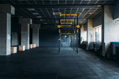 Boş spor salonu iç