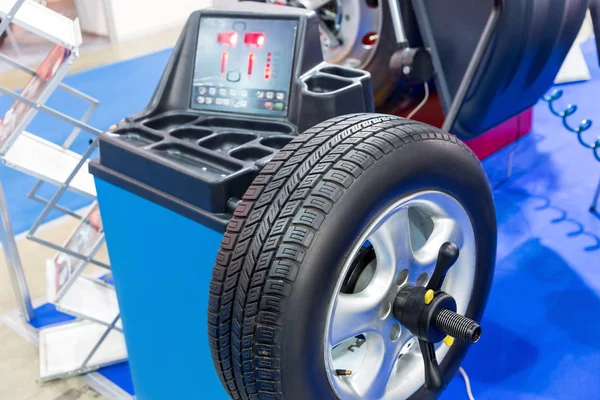 Computer wheel on machine — Stock Photo, Image