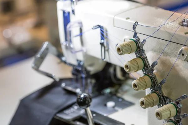 Professionele overlock machine — Stockfoto