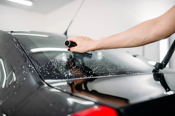 Car tinting film installation — Stock Photo, Image