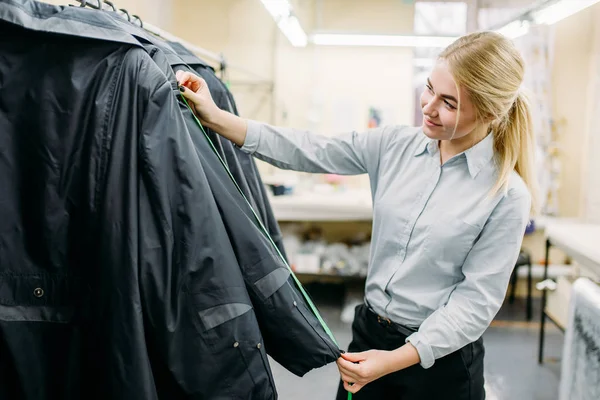 Diseñador Ropa Chequeo Chaquetas Fabricación Fábrica Costura —  Fotos de Stock