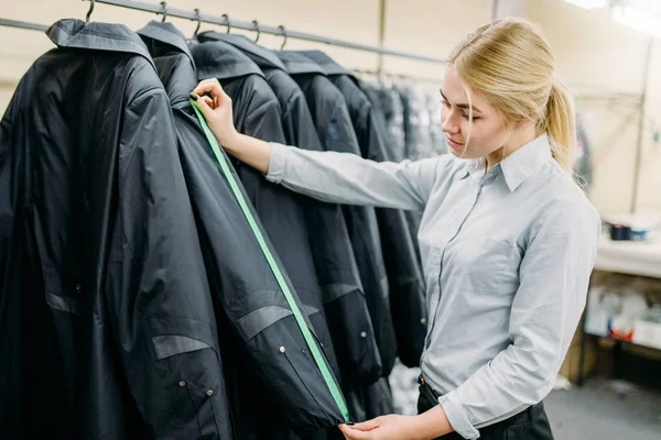 Diseñador Ropa Chequeo Chaquetas Fabricación Fábrica Costura — Foto de Stock